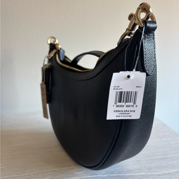 Aria Shoulder Bag - Picture 12 of 15